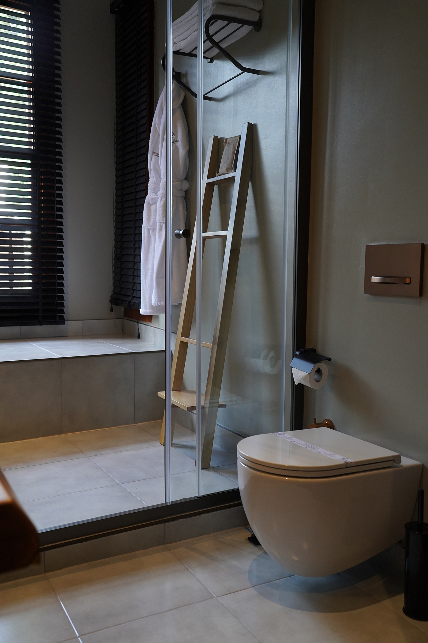 Belmondo Hotels & Suites
