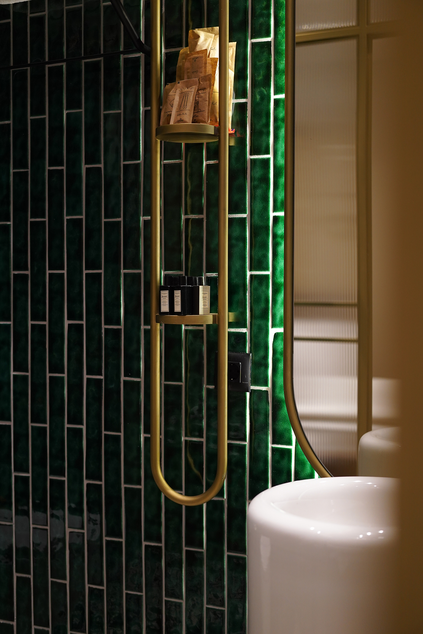 Belmondo Hotels & Suites